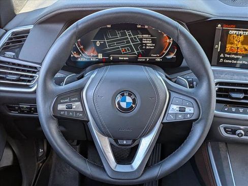 Used 2022 BMW X5 xDrive40i w/ Premium Package AWD/4WD image 14