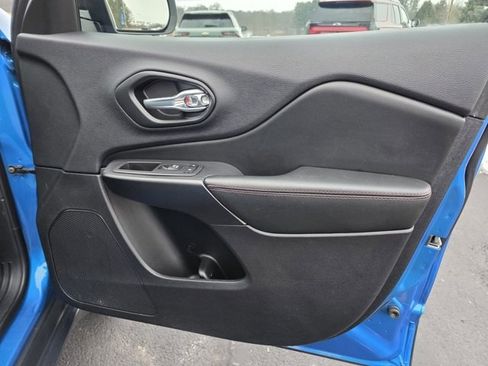 Used 2022 Jeep Cherokee Trailhawk w/ Premium Leather Package image 26