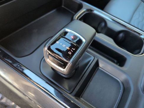 Used 2025 Chevrolet Silverado 1500 ZR2 w/ Technology Package image 16