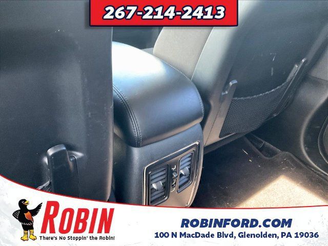 Used 2017 Dodge Durango SXT w/ Quick Order Package 23B AWD/4WD image 12
