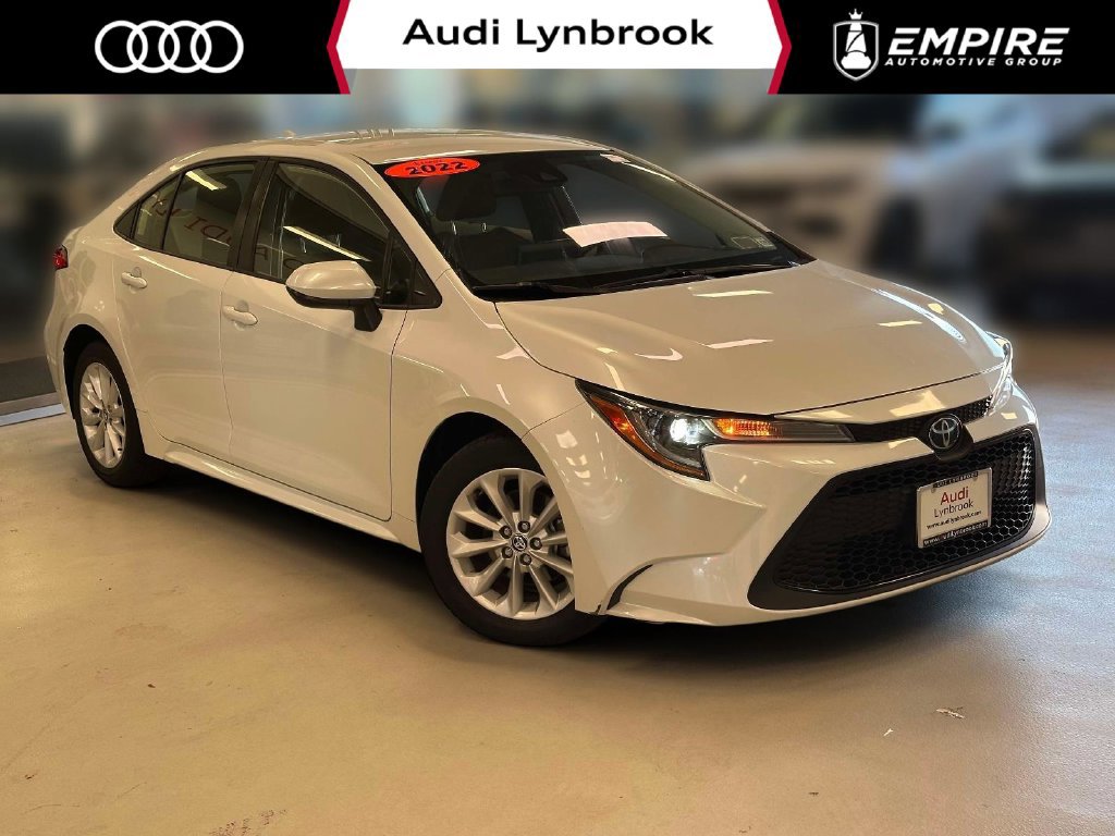 Used 2022 Toyota Corolla LE w/ LE Convenience Package FWD image 1