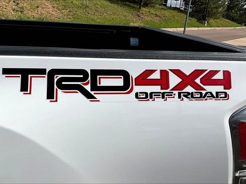 Used 2023 Toyota Tacoma TRD Off-Road image 34