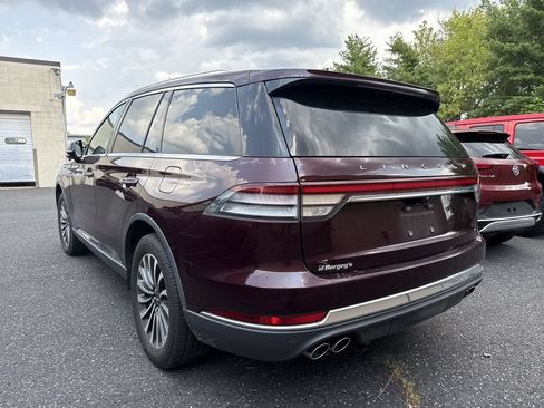 Used 2022 Lincoln Aviator AWD w/ Premium Package image 10