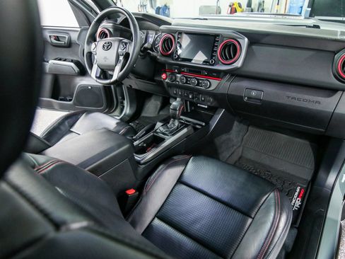 Used 2021 Toyota Tacoma TRD Pro AWD/4WD image 21