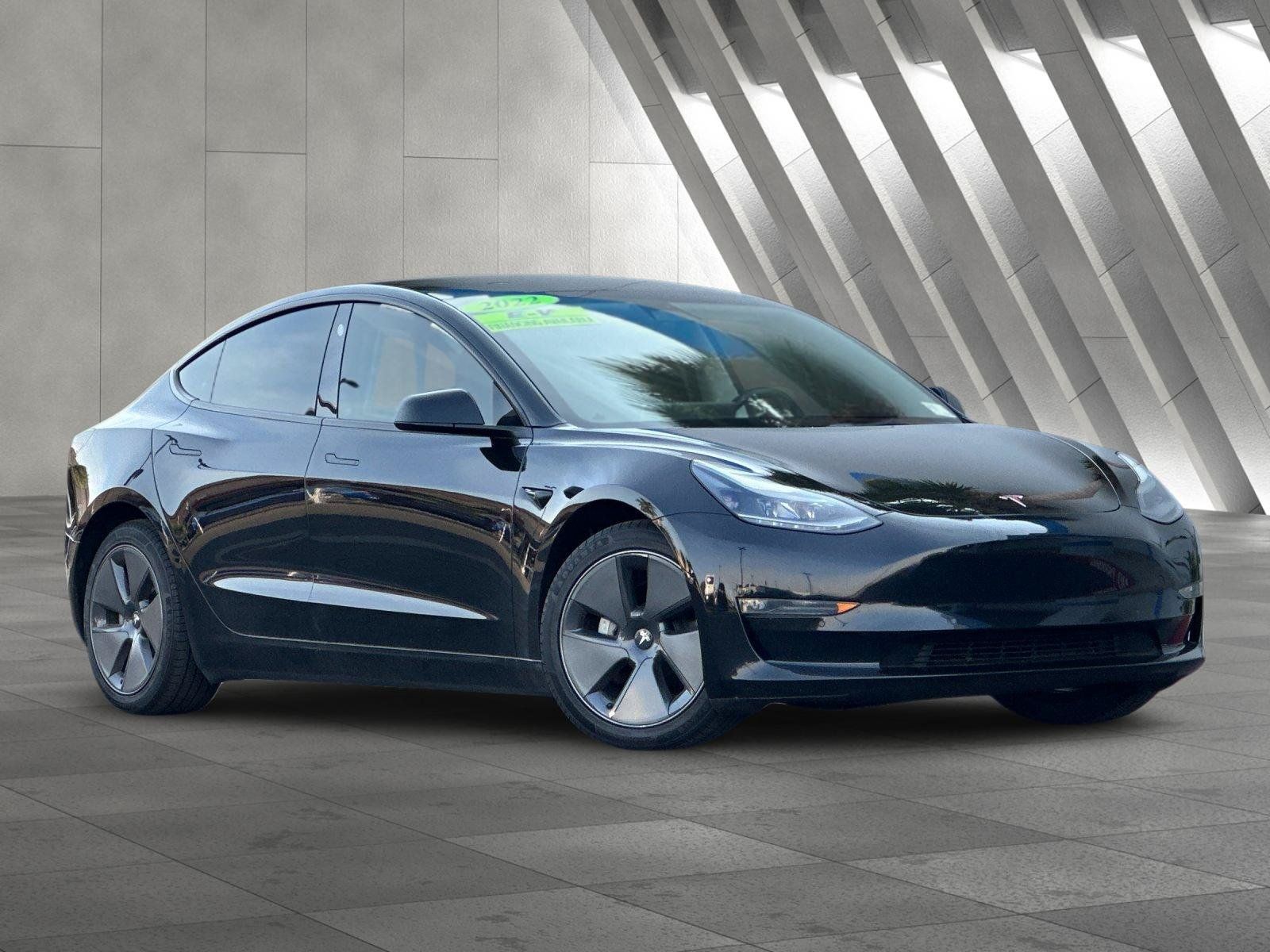 Used 2022 Tesla Model 3 Long Range AWD/4WD image 2