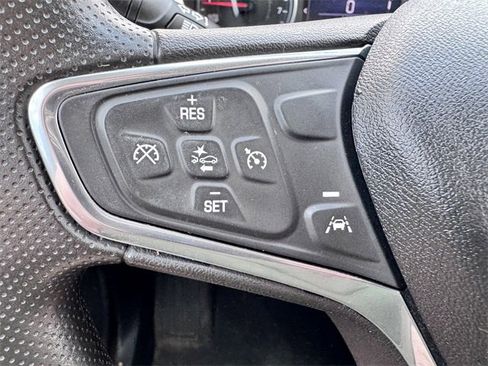 Used 2022 Chevrolet Equinox LS w/ LS Convenience Package image 14