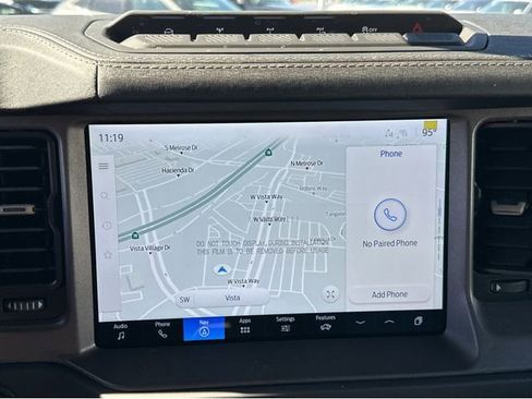 New 2025 Ford Bronco Badlands image 9