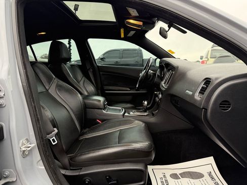 Used 2021 Dodge Charger SXT w/ Leather Interior Group image 17