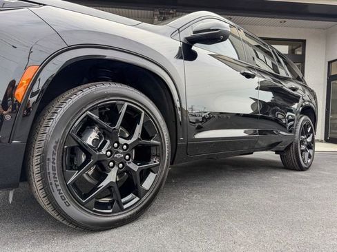 Used 2026 Chevrolet Traverse RS image 13