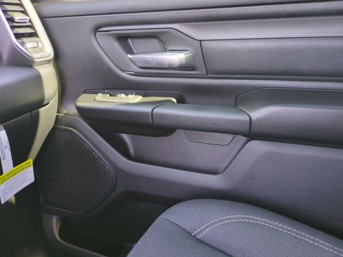 New 2026 RAM 1500 Express image 16