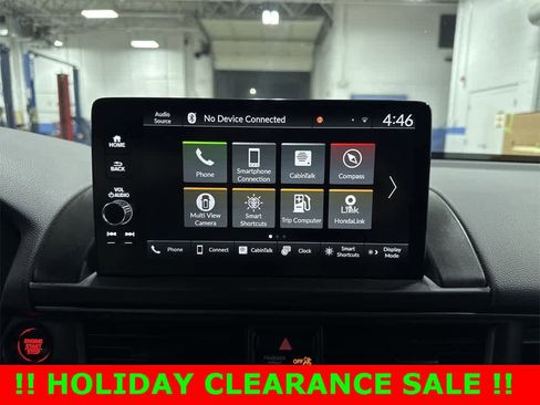 Used 2024 Honda Pilot TrailSport image 21