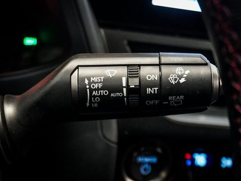 Used 2023 Lexus UX 250h F Sport image 20