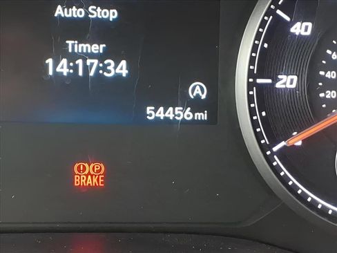 Used 2023 Hyundai Santa Fe SEL image 26