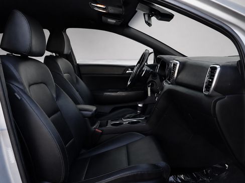 Used 2020 Kia Sportage S FWD image 21