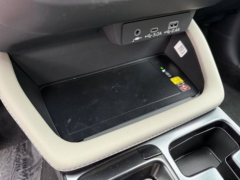 New 2026 Subaru Forester Premium AWD/4WD image 18