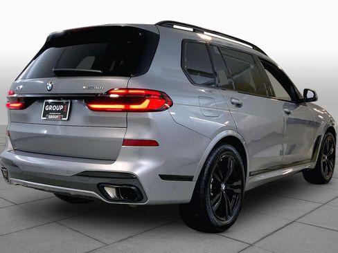 Used 2026 BMW X7 xDrive40i w/ M Sport Package AWD/4WD image 12