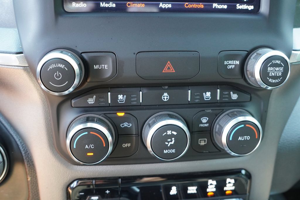 Certified 2020 RAM 1500 Laramie w/ Sport Appearance Package AWD/4WD image 28