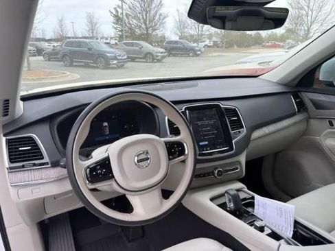 Used 2024 Volvo XC90 B6 Plus w/ Protection Package Premier AWD/4WD image 5