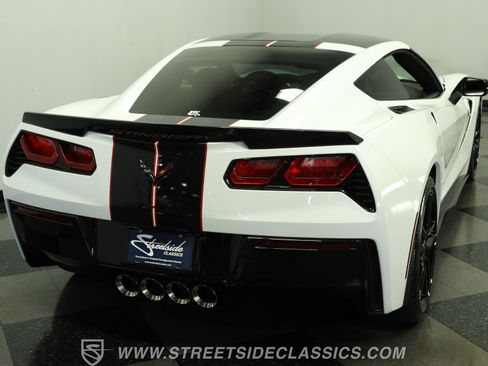 Used 2015 Chevrolet Corvette Stingray Coupe w/ Pacific Design Package RWD image 10