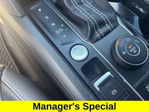 Used 2021 Volkswagen Atlas Cross Sport SEL Premium R-Line AWD/4WD image 20