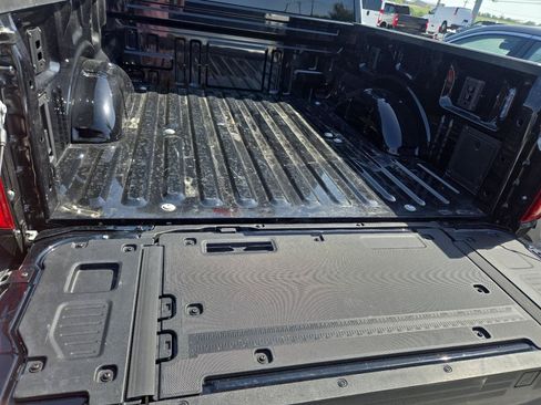 Used 2025 Ford F150 King Ranch w/ FX4 Off-Road Package AWD/4WD image 5