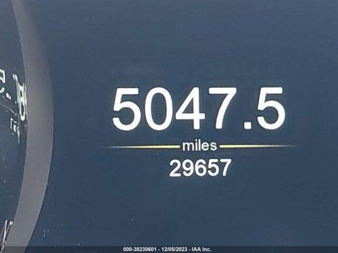 Used 2019 Aston Martin V8 Vantage Coupe RWD image 12