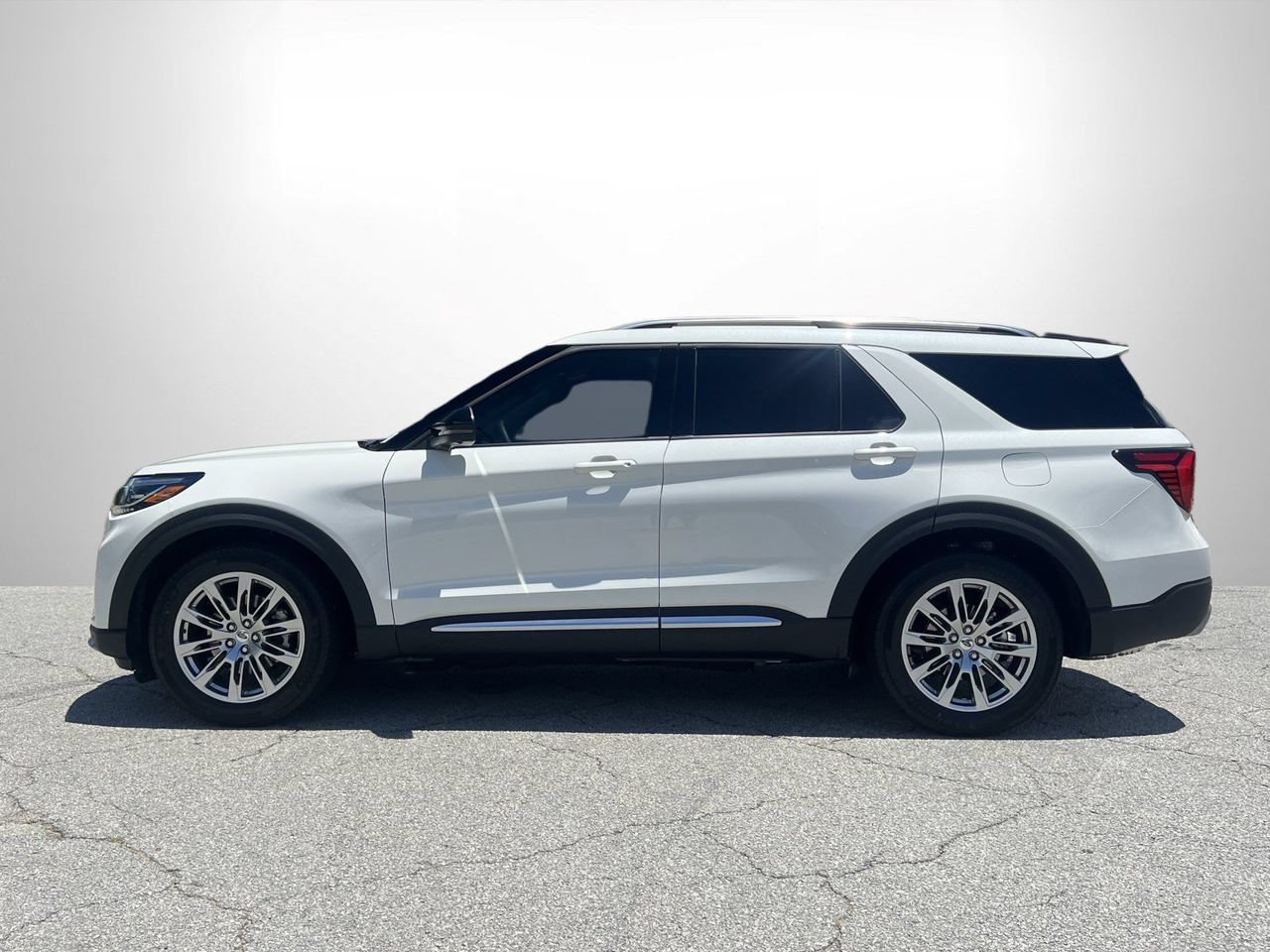New 2026 Ford Explorer Platinum RWD image 23