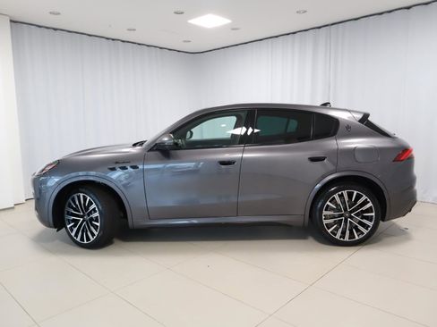 New 2025 Maserati Grecale Modena image 2