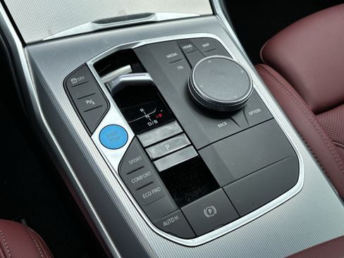 Used 2023 BMW i4 eDrive35 w/ Premium Package RWD image 26