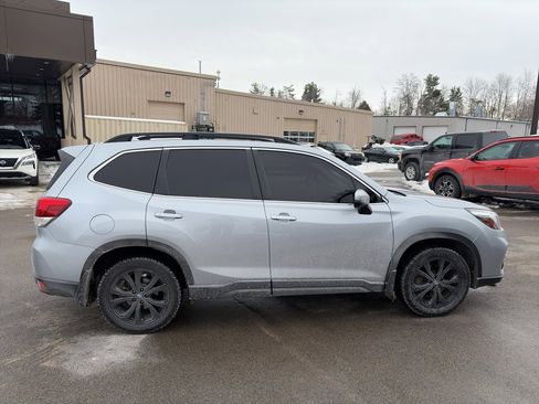 Used 2019 Subaru Forester Limited w/ Popular Package #3 image 2