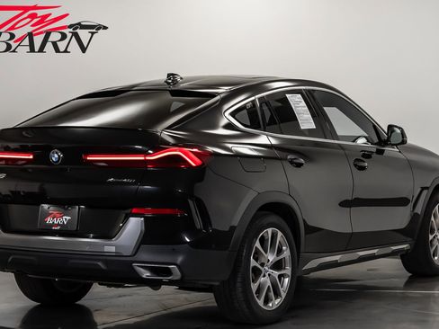 Used 2023 BMW X6 xDrive40i w/ Premium Package image 5