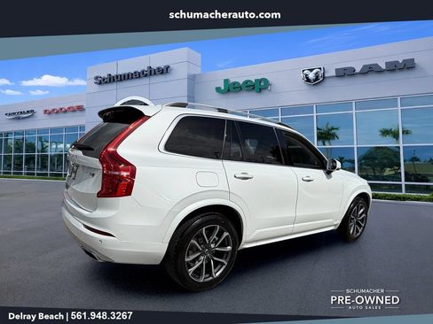 Used 2019 Volvo XC90 T6 Momentum AWD/4WD image 7
