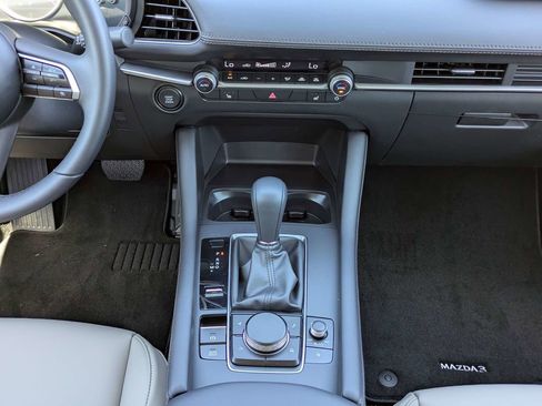 New 2026 MAZDA MAZDA3 2.5 S Sedan w/ Preferred Pkg image 19