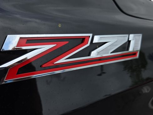 Used 2024 Chevrolet Tahoe Z71 w/ Luxury Package image 34