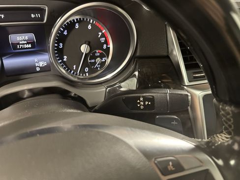 Used 2016 Mercedes-Benz GL 450 4MATIC image 28