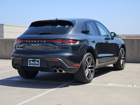 Certified 2026 Porsche Macan S AWD/4WD image 8