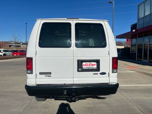 Used 2011 Ford E-350 and Econoline 350 Super Duty w/ PWR Group image 7