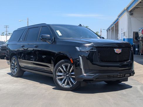 Used 2023 Cadillac Escalade ESV Sport w/ Touring Package AWD/4WD image 2