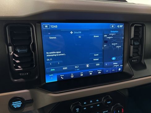 Used 2022 Ford Bronco Wildtrak image 21