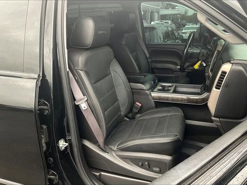 Used 2016 GMC Sierra 3500 Denali w/ Duramax Plus Package image 27