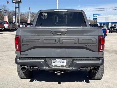 Used 2018 Ford F150 Raptor w/ Equipment Group 802A Luxury image 4