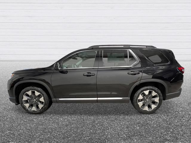 New 2026 Honda Pilot Touring image 2