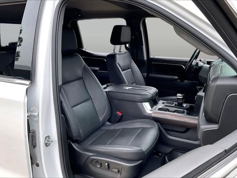 Used 2022 GMC Sierra 1500 SLT AWD/4WD image 9