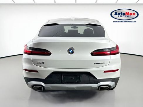 Used 2025 BMW X4 xDrive30i image 8