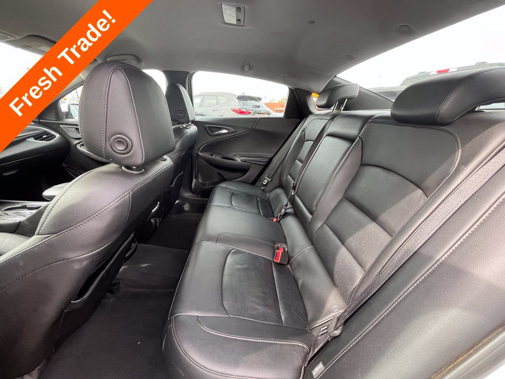 Used 2016 Chevrolet Malibu LT w/ Leather Package FWD image 29