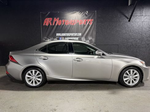 Used 2016 Lexus IS 300 AWD w/ Premium Package image 6