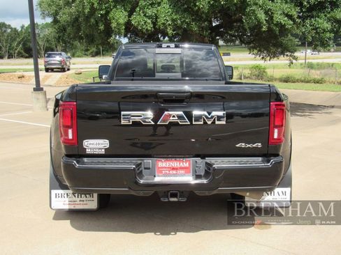 Used 2025 RAM 3500 Longhorn AWD/4WD image 5