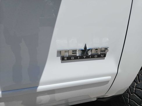 Used 2017 Chevrolet Silverado 1500 LT w/ Texas Edition AWD/4WD image 14