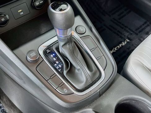 Certified 2022 Hyundai Kona SEL AWD/4WD image 15