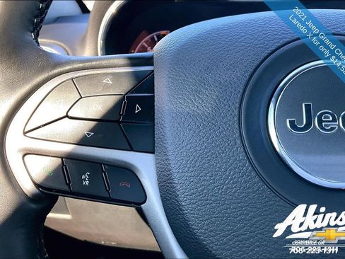 Used 2021 Jeep Grand Cherokee Laredo X AWD/4WD image 10